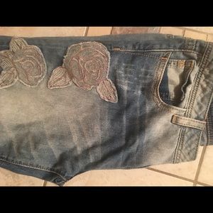 Floral Embroidered Appliqué Miss Me